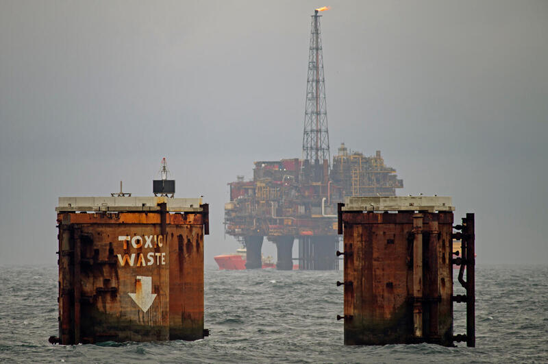 Ölplatform im britischen teil der Nordsee